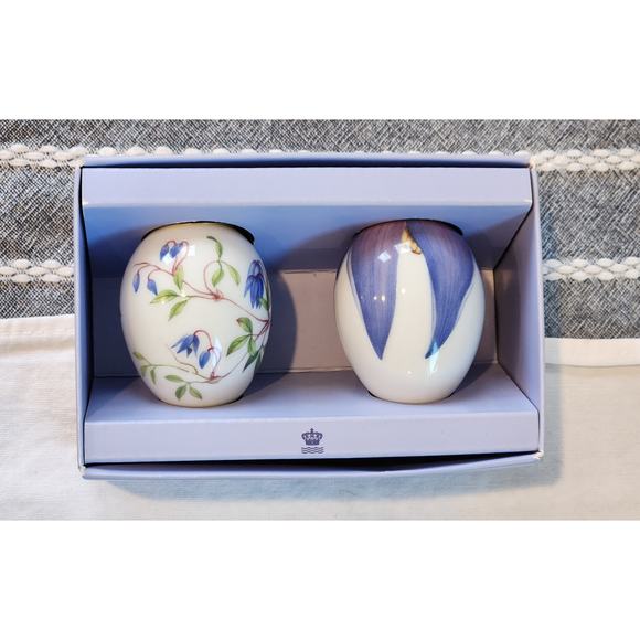 Royal Copenhagen Easter Egg Ornament 2 pc Gift Set, Clematis Floral, Spring - Picture 4 of 4